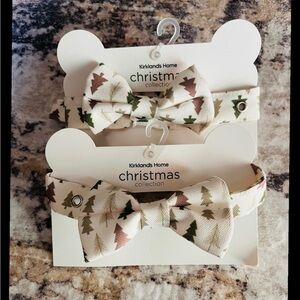 Christmas Collection Pup Bow Tie Set - Cream and Green